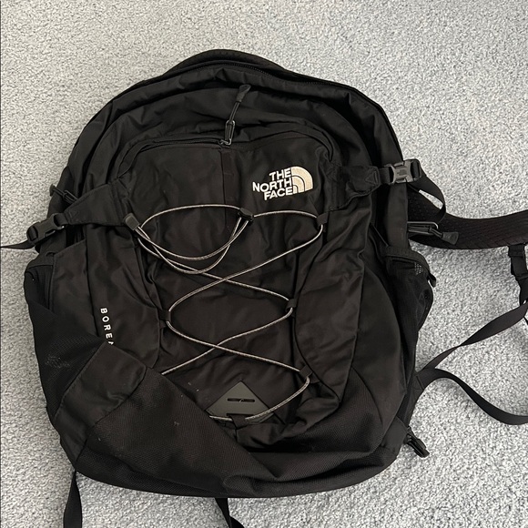 The North Face Men's Black Borealis Backpack
